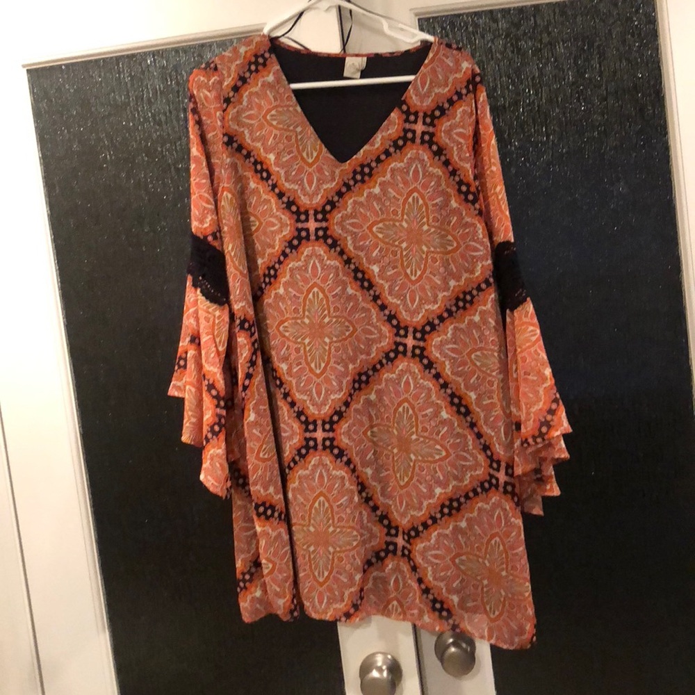 Paper Crane dress, size Large. Worn once!